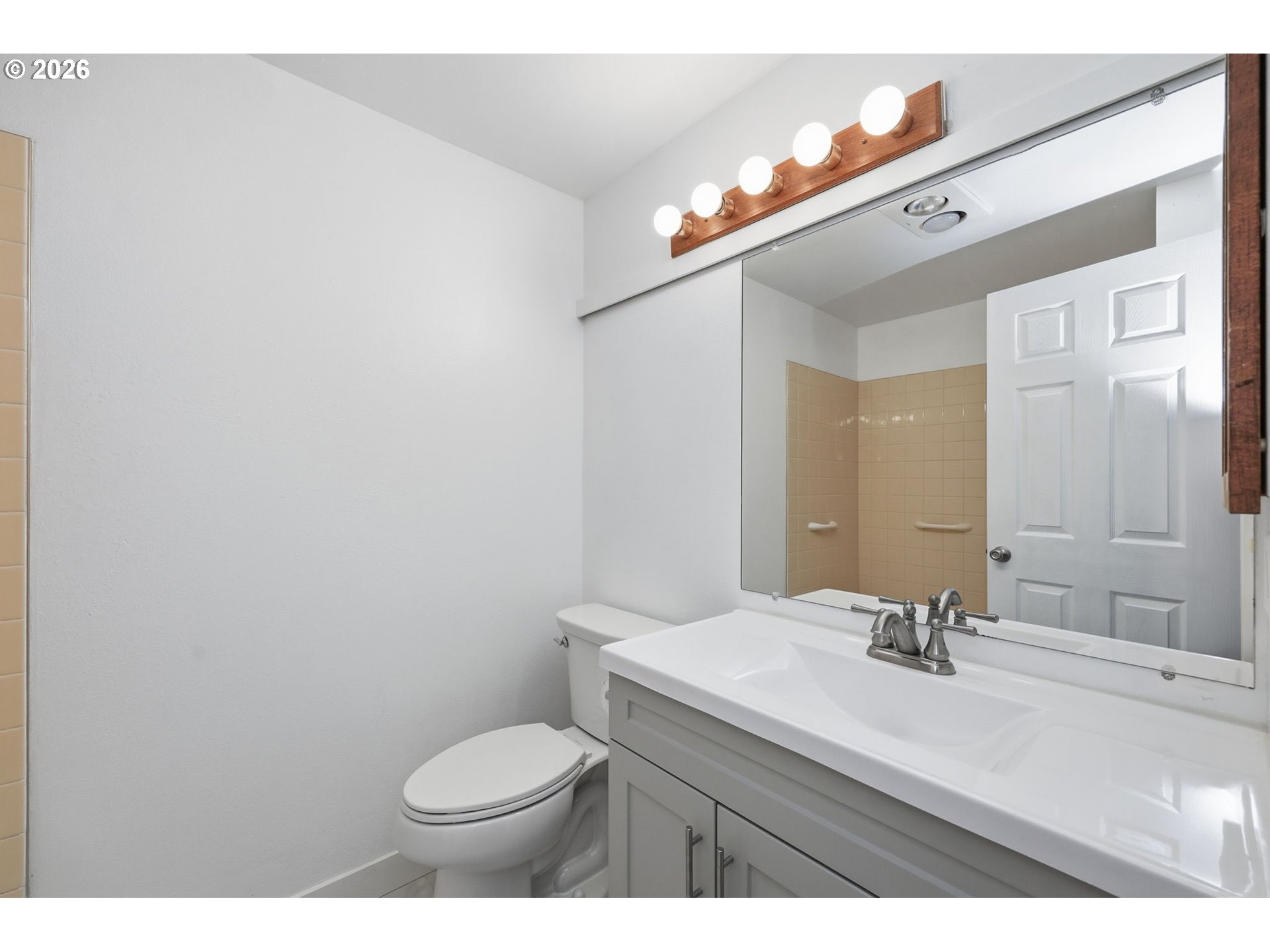 4023 Donald Street, Unit K Eugene, OR 97405 - Photo 11 of 34