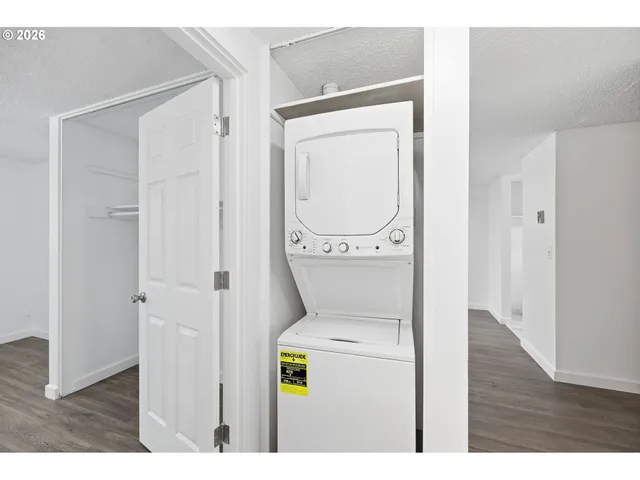 $210,000 | 4023 Donald Street, Unit K, Eugene, OR 97405