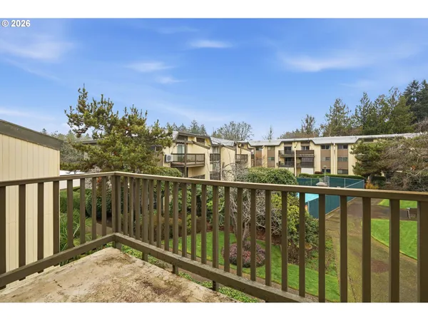 $189,500 | 4023 Donald Street, Unit K, Eugene, OR 97405