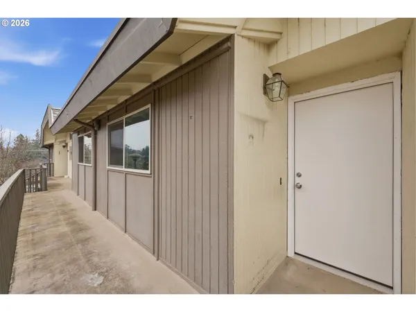 $189,500 | 4023 Donald Street, Unit K, Eugene, OR 97405