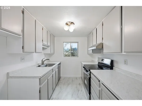 $189,500 | 4023 Donald Street, Unit K, Eugene, OR 97405