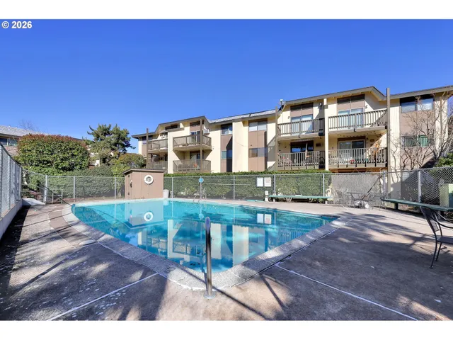 $210,000 | 4023 Donald Street, Unit K, Eugene, OR 97405