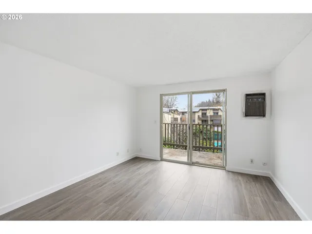 $210,000 | 4023 Donald Street, Unit K, Eugene, OR 97405