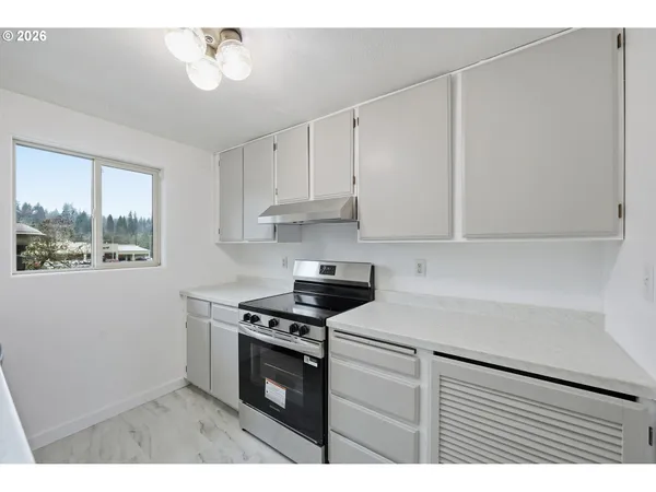 $189,500 | 4023 Donald Street, Unit K, Eugene, OR 97405