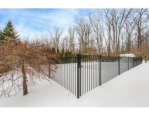 17 Coachman Ridge Road Shrewsbury, MA 01545 - Photo 27 of 30 Gallery Image 27