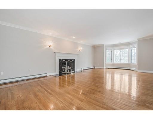 17 Coachman Ridge Road Shrewsbury, MA 01545 - Photo 4 of 30 Gallery Image 4