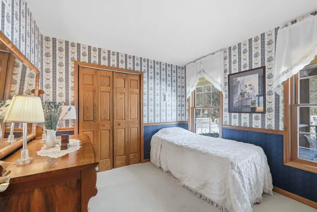 $924,000 | 12172 County Road 44, Millersburg, IN 46543