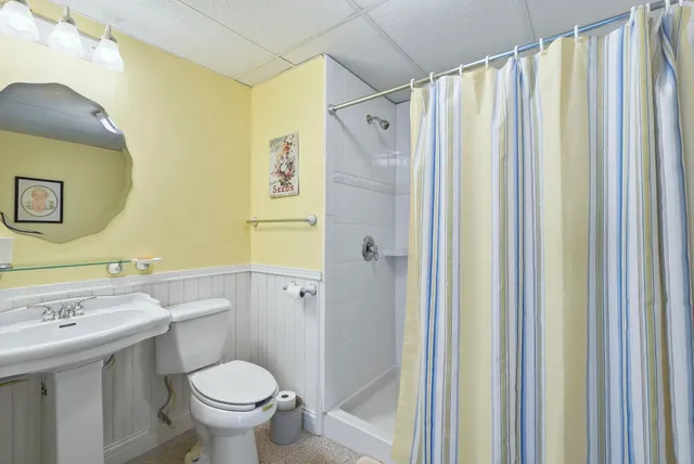 $924,000 | 12172 County Road 44, Millersburg, IN 46543