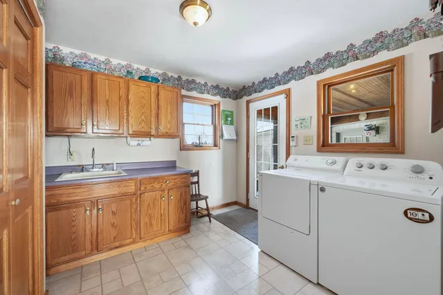 $924,000 | 12172 County Road 44, Millersburg, IN 46543