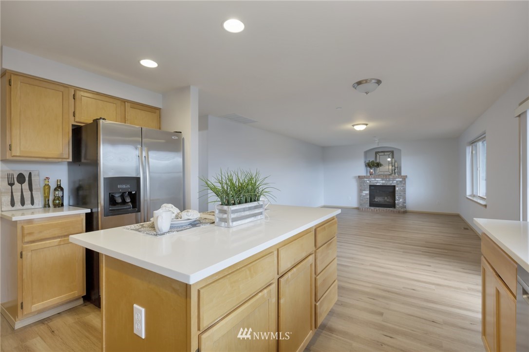 611 South 53rd Place Renton, WA 98055 - Photo 9 of 31 Gallery Image 9