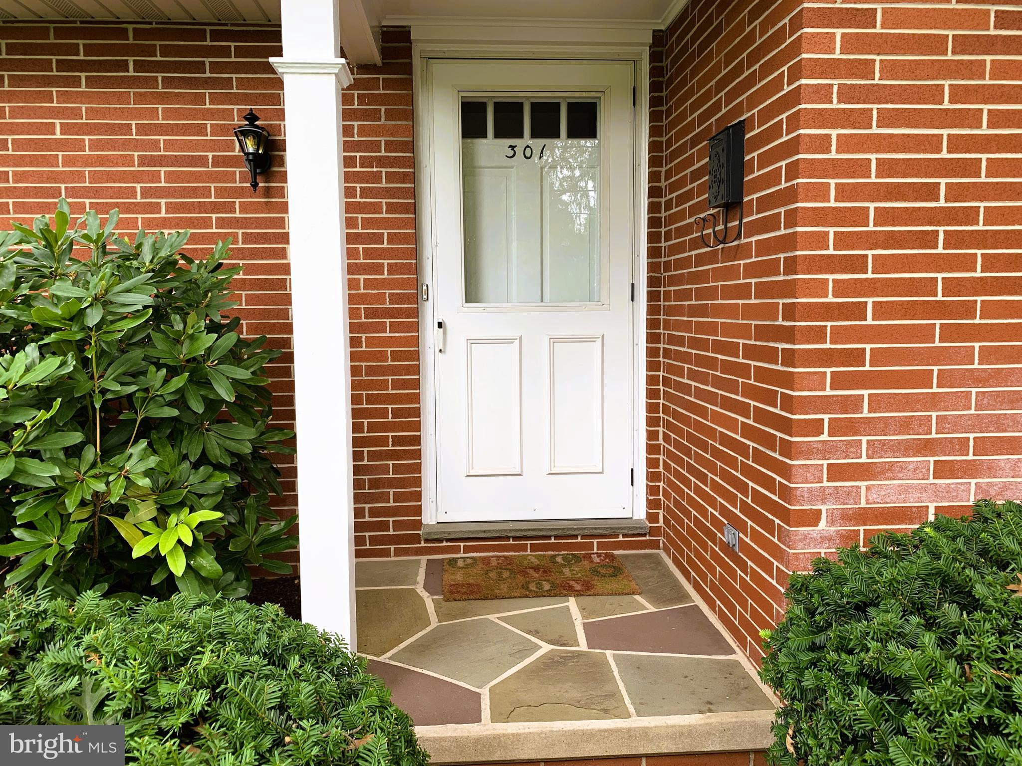 301 South Locust Street Lititz, PA 17543 - Photo 11 of 110