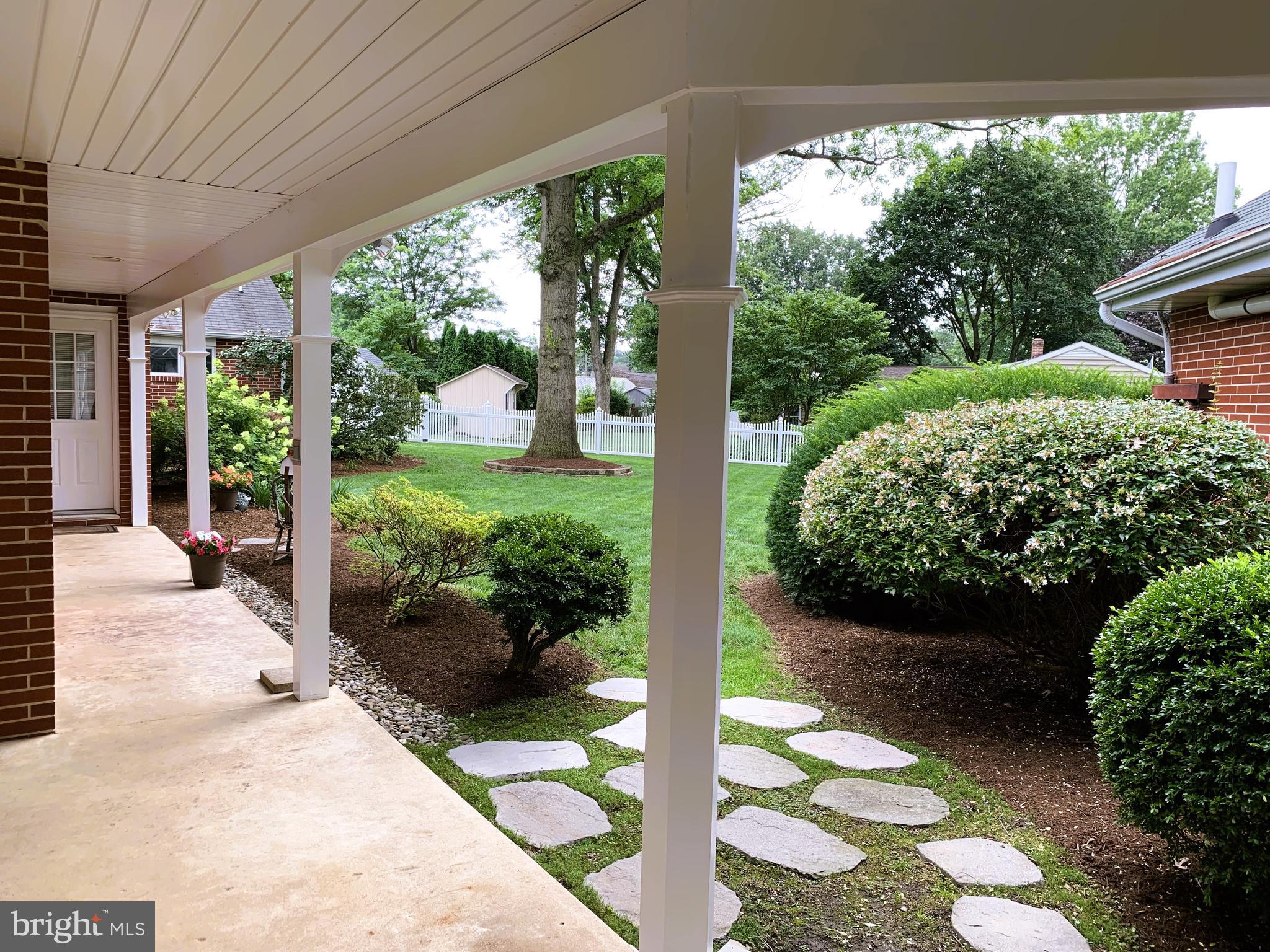 301 South Locust Street Lititz, PA 17543 - Photo 14 of 110