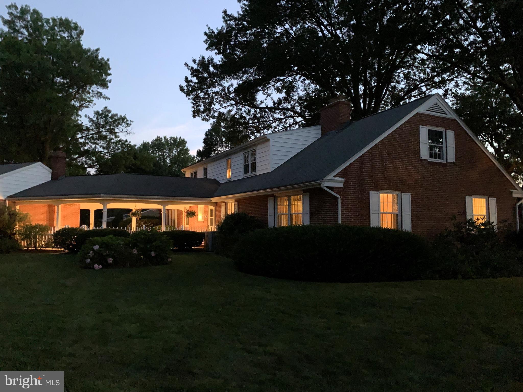 301 South Locust Street Lititz, PA 17543 - Photo 17 of 110