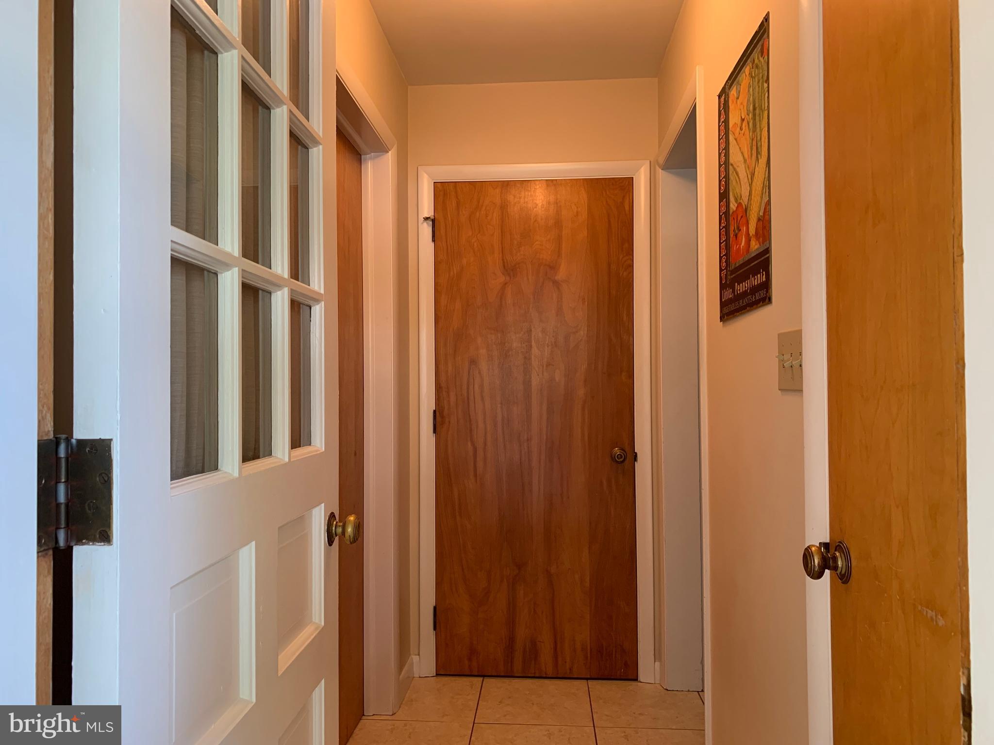 301 South Locust Street Lititz, PA 17543 - Photo 46 of 110