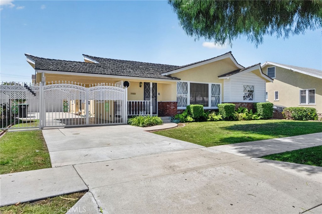 9470-9472 Foster Road Bellflower, CA 90706 - Photo 1 of 61