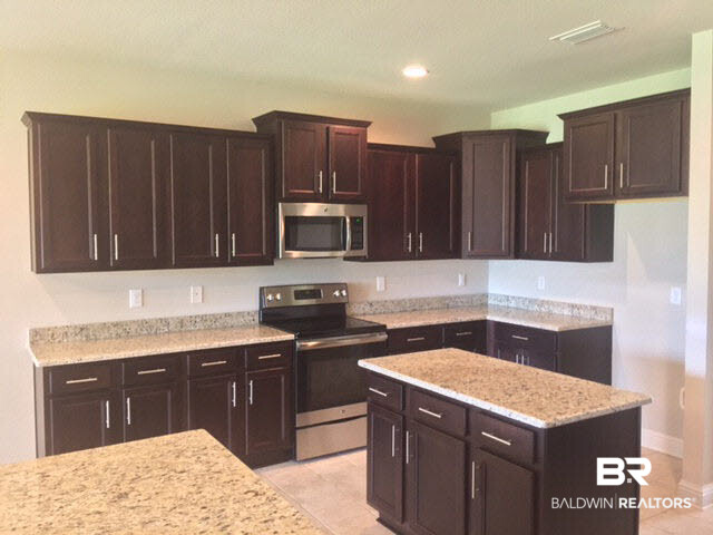 23888 Doireann Street Daphne, AL 36526 - Photo 8 of 26 Kitchen Cabinets