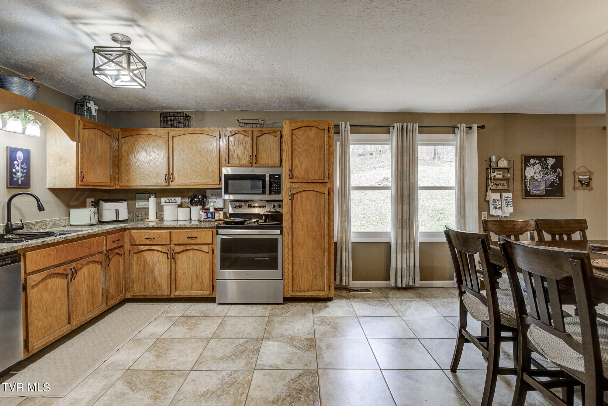 135 Earl Williams Road Elizabethton, TN 37643 - Photo 24 of 66 Earl-6