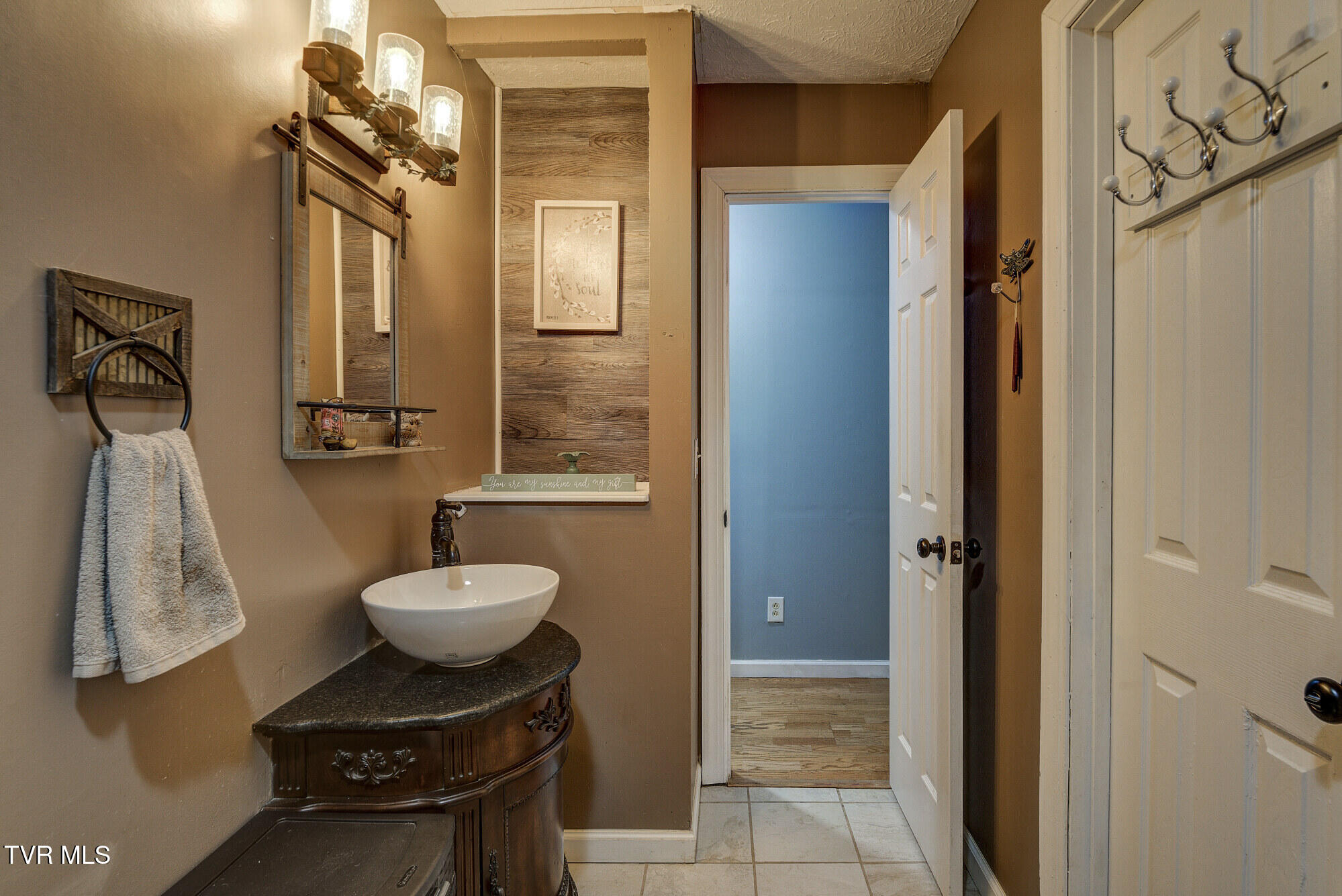 135 Earl Williams Road Elizabethton, TN 37643 - Photo 34 of 66 Earl-16