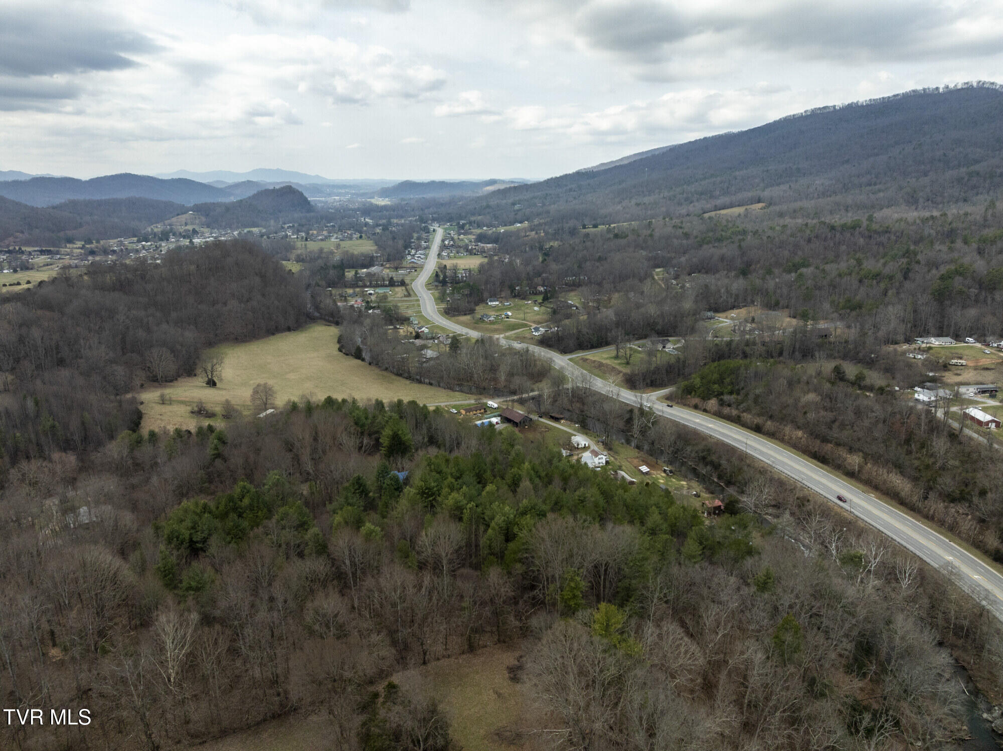 135 Earl Williams Road Elizabethton, TN 37643 - Photo 61 of 66 Earl-Aerials-14