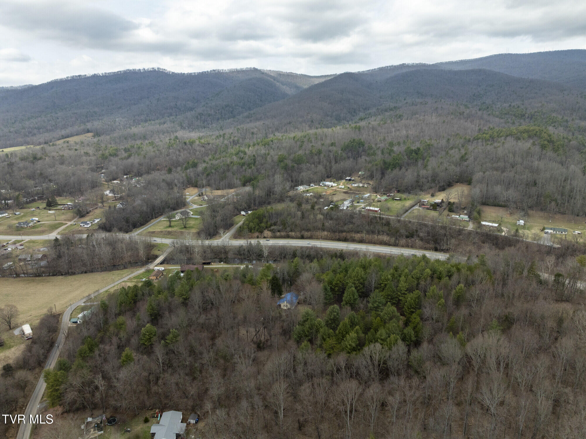 135 Earl Williams Road Elizabethton, TN 37643 - Photo 63 of 66 Earl-Aerials-16
