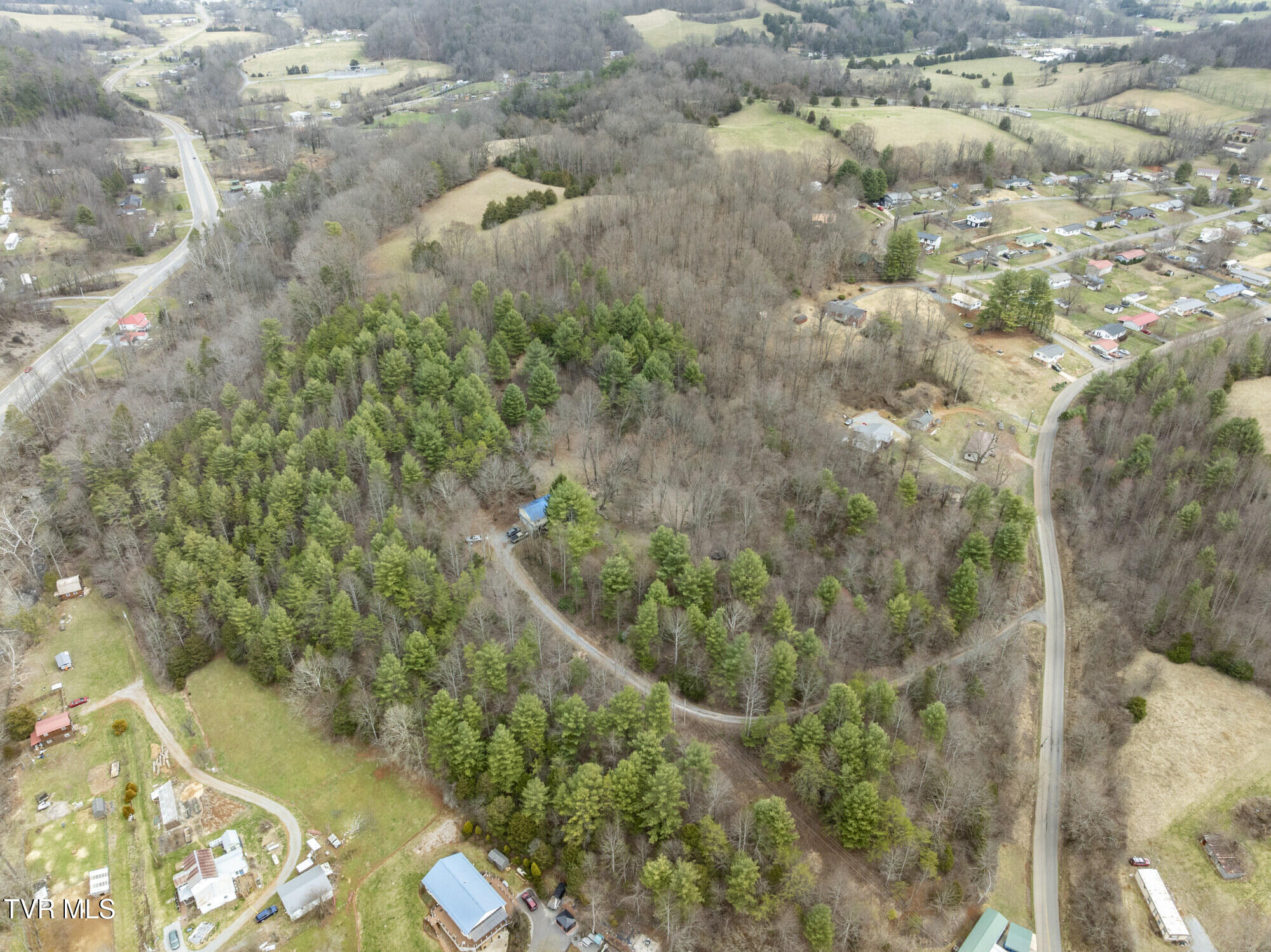 135 Earl Williams Road Elizabethton, TN 37643 - Photo 65 of 66 Earl-Aerials-19