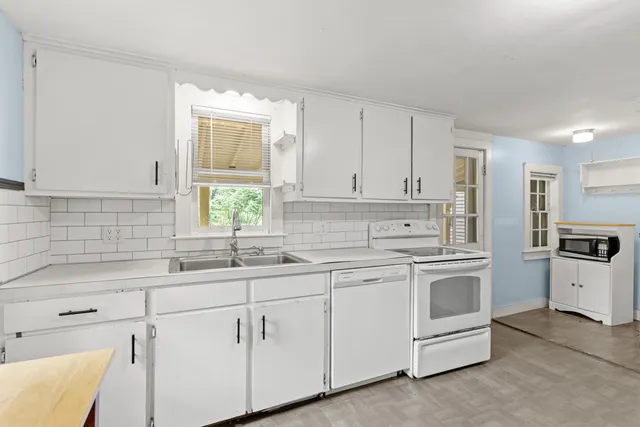 $525,000 | 53 Saw Mill Hill, Berwick, ME 03901