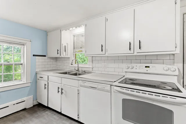 $525,000 | 53 Saw Mill Hill, Berwick, ME 03901