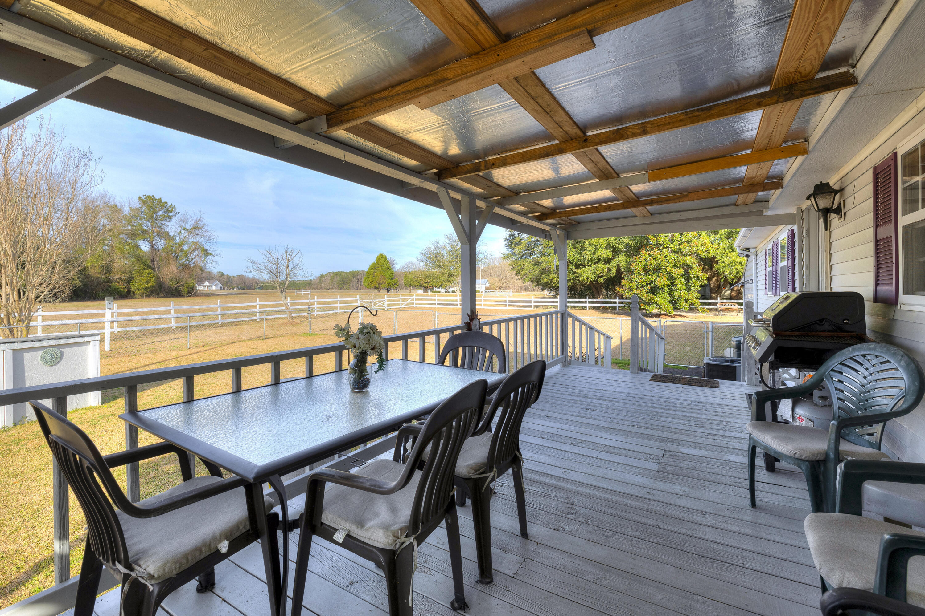 2983 State Rd S-14-810 Manning, SC 29102 - Photo 23 of 54 INSULATED METAL ROOF IS NEW