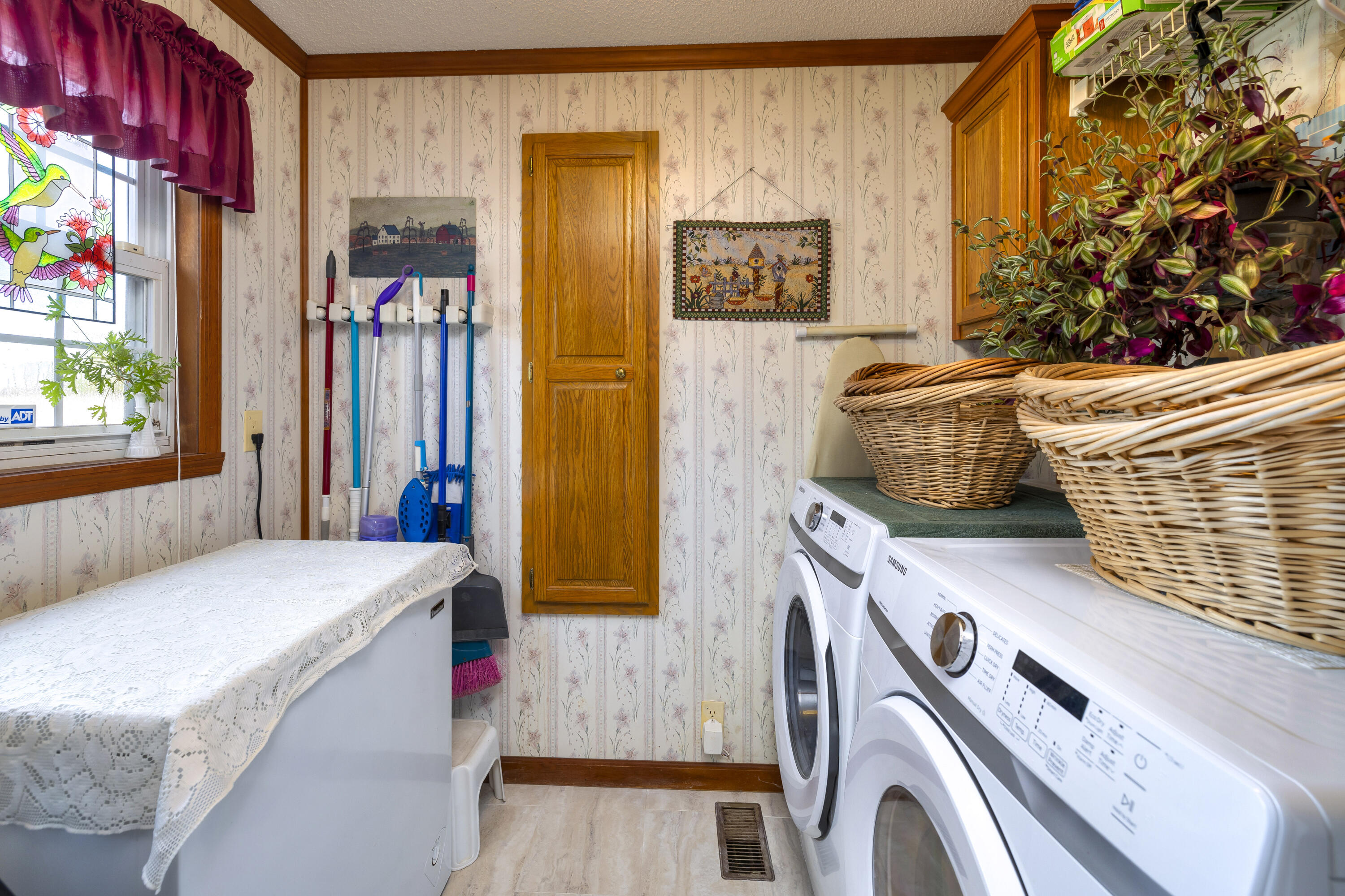 2983 State Rd S-14-810 Manning, SC 29102 - Photo 36 of 54 LAUNDRY ROOM
