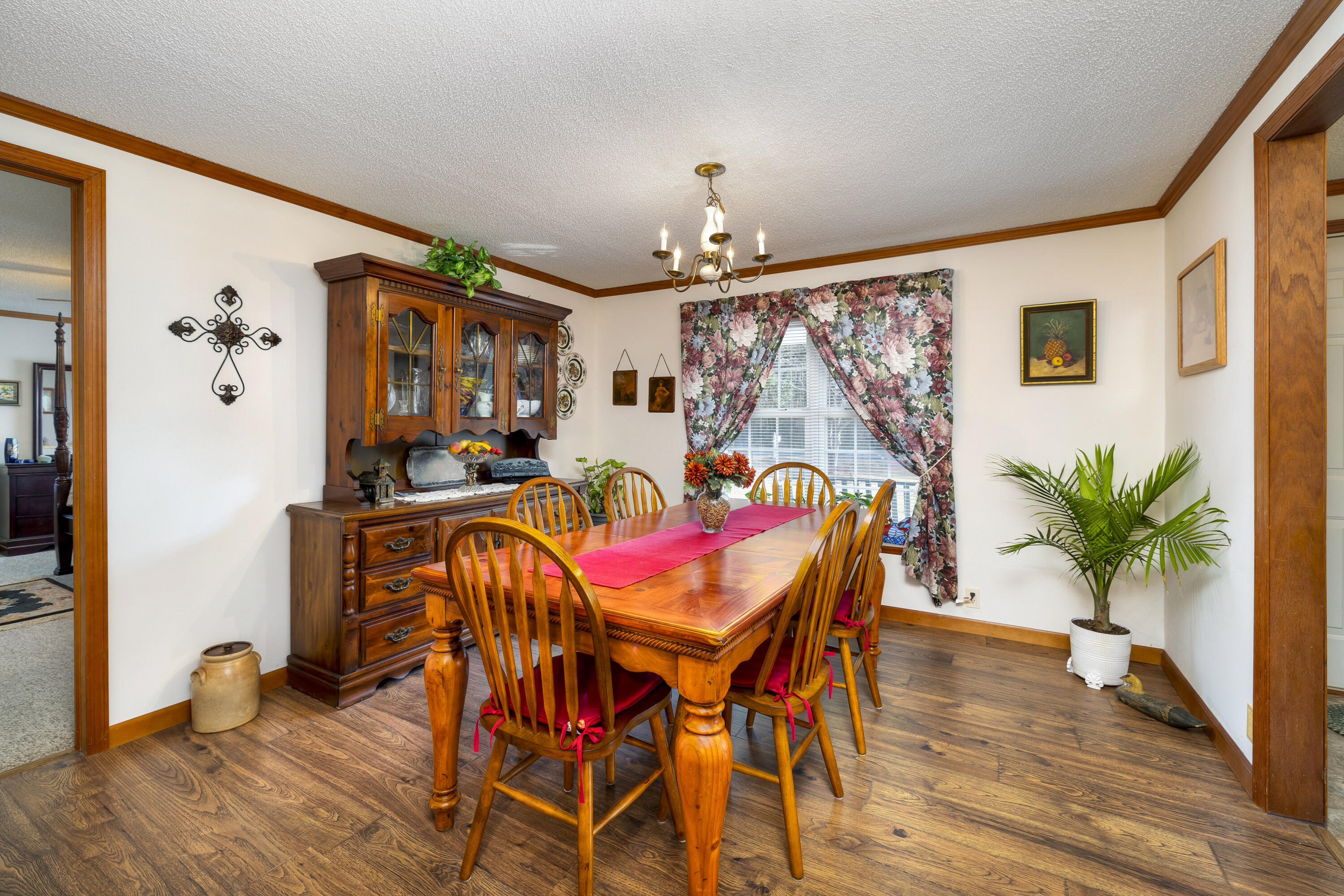 2983 State Rd S-14-810 Manning, SC 29102 - Photo 37 of 54 DINING ROOM