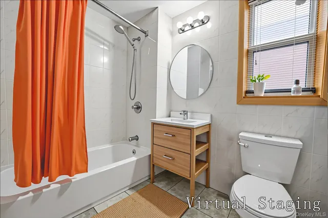 $666,000 | 58-04 Main Street, Unit 1A | Queensboro Hill