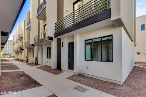 $648,000 | 4220 North 32nd Street, Unit 3, Phoenix, AZ 85016
