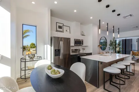 $648,000 | 4220 North 32nd Street, Unit 3, Phoenix, AZ 85016