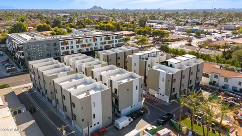 $648,000 | 4220 North 32nd Street, Unit 3, Phoenix, AZ 85016