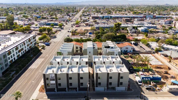 $648,000 | 4220 North 32nd Street, Unit 3, Phoenix, AZ 85016