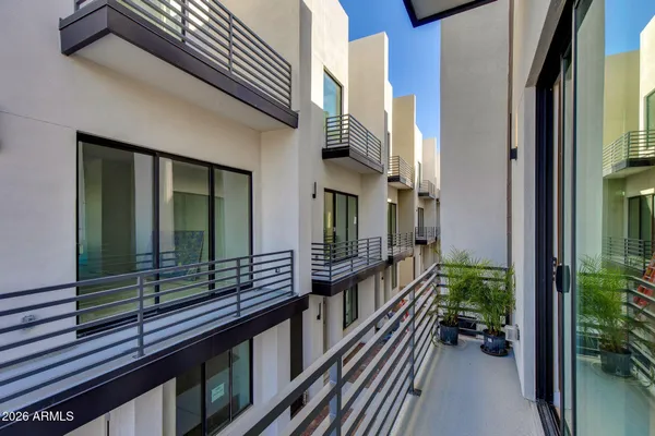 $648,000 | 4220 North 32nd Street, Unit 3, Phoenix, AZ 85016