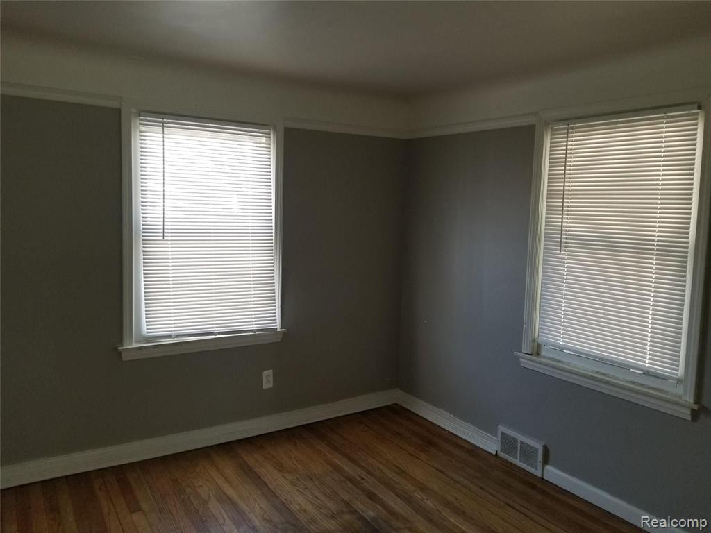 23767 Piper Avenue Eastpointe, MI 48021 - Photo 16 of 16