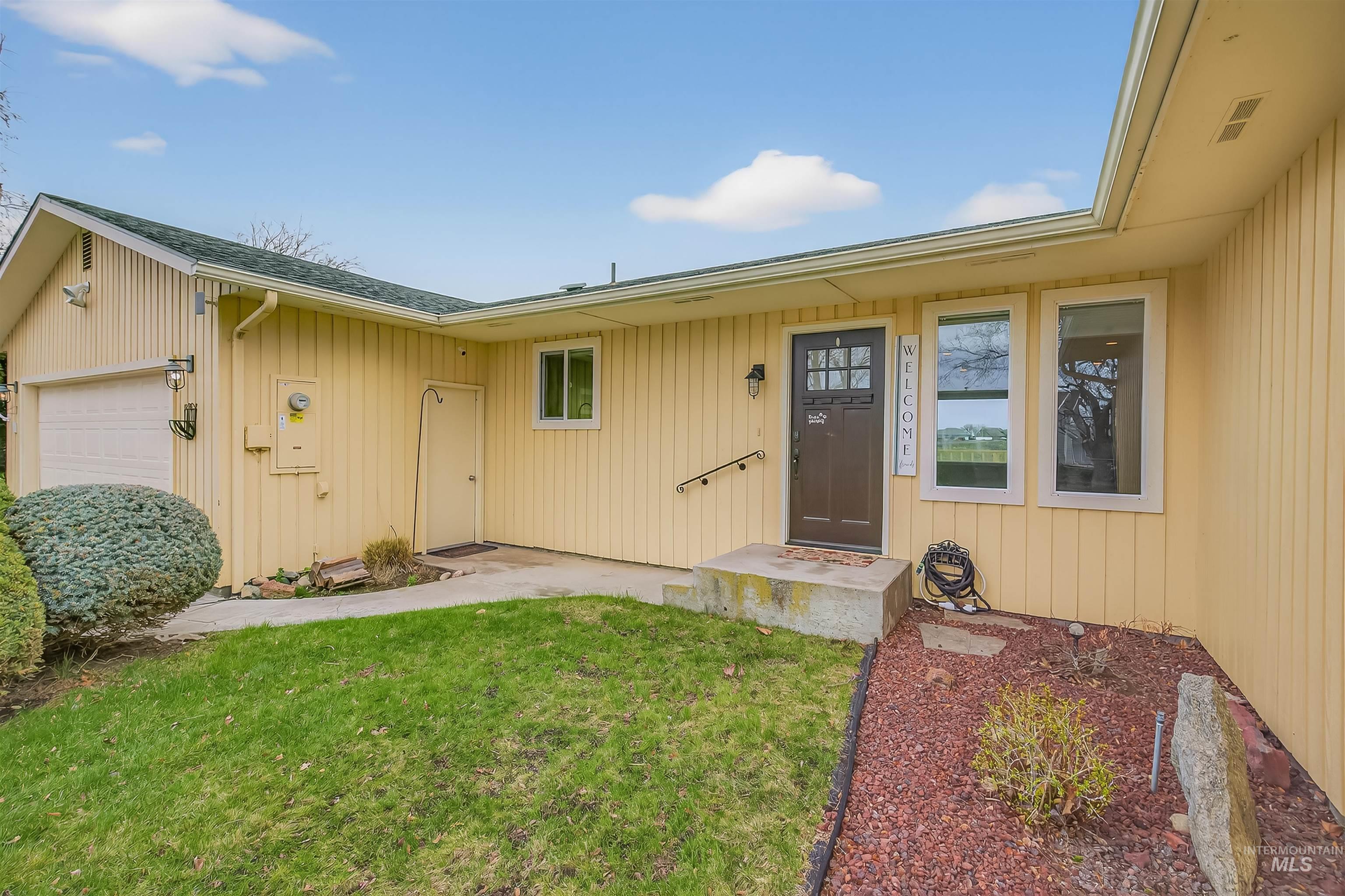 2746 Florence Court Clarkston, WA 99403 - Photo 3 of 48