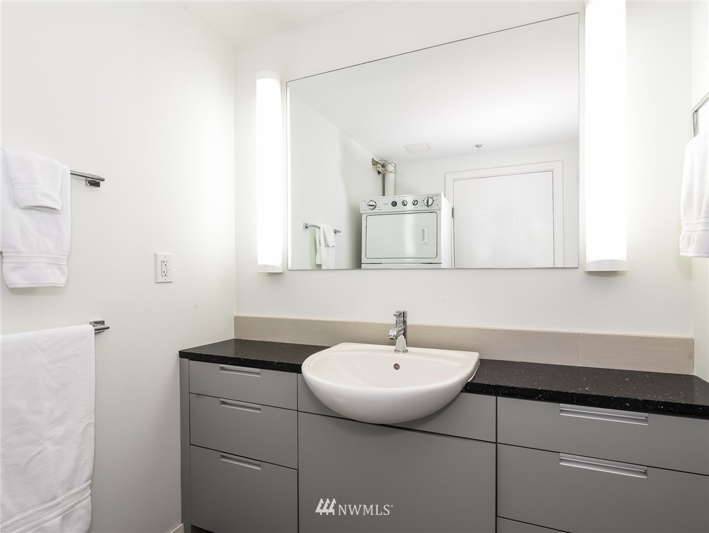 501 Roy Street, Unit F229 Seattle, WA 98109 - Photo 13 of 25