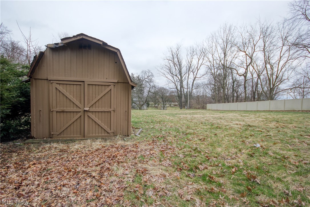211 Hilen Road Akron, OH 44333 - Photo 24 of 29 Gallery Image 24