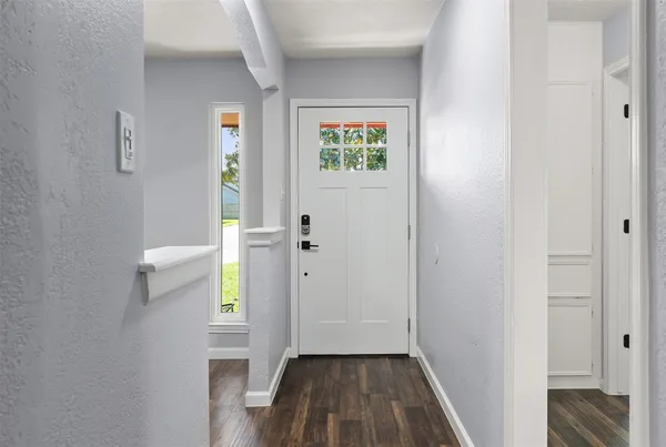 $2,000 | 7314 Robin Street, Texas City, TX 77591