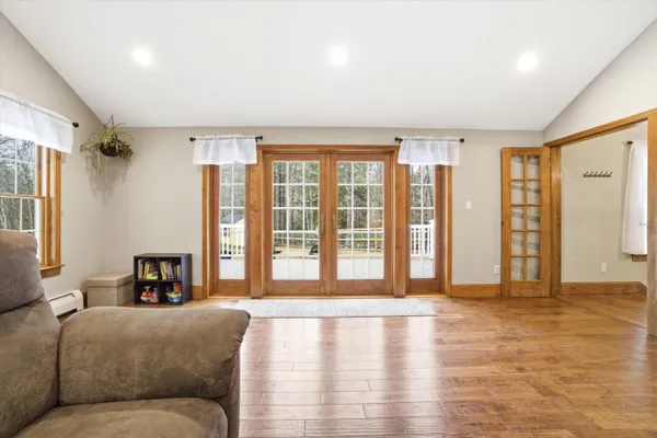 $799,900 | 302 Forest Road, Lyndeborough, NH 03082