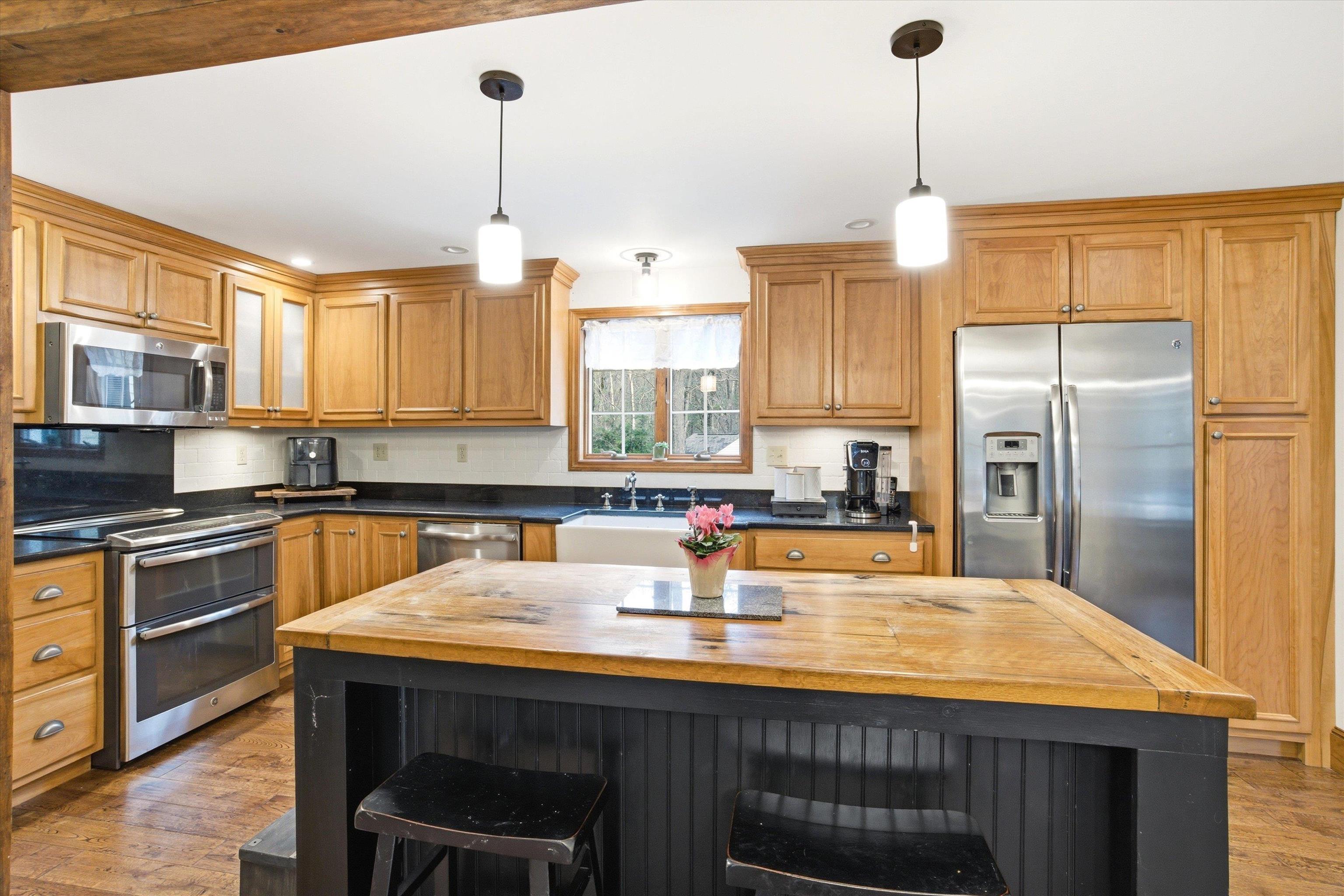 302 Forest Road Lyndeborough, NH 03082 - Photo 12 of 61