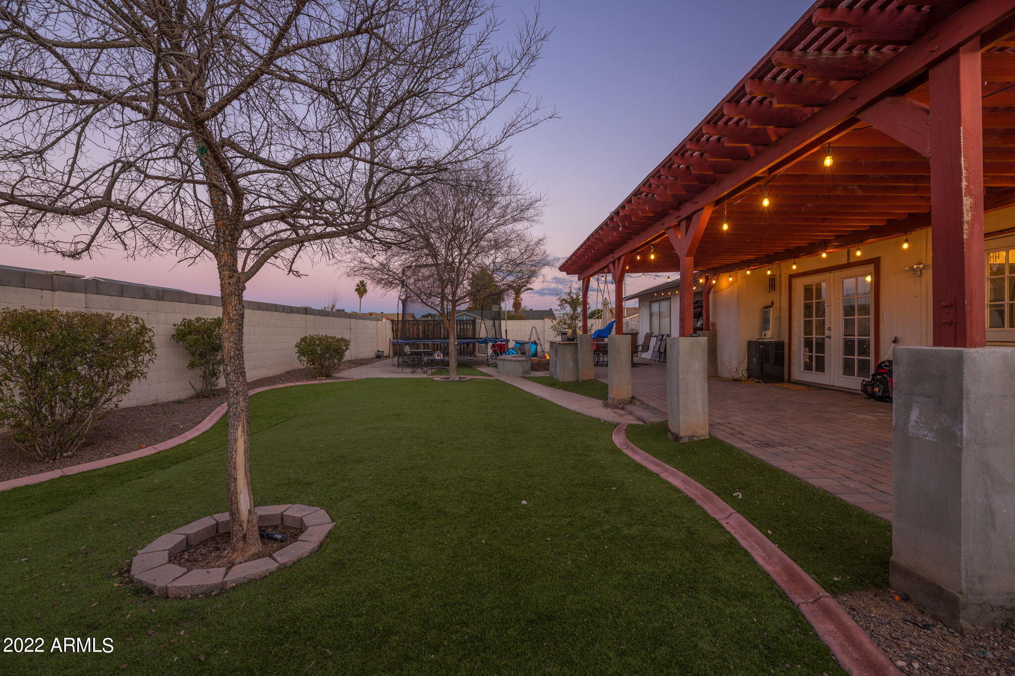 7102 West Hatcher Road Peoria, AZ 85345 - Photo 25 of 60 51-web-or-mls-7D3A5780
