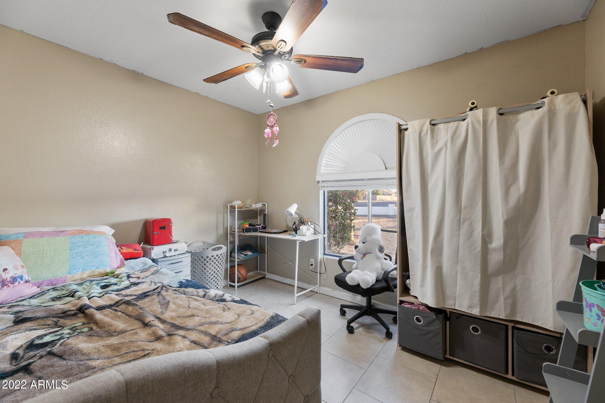 7102 West Hatcher Road Peoria, AZ 85345 - Photo 45 of 60 20-web-or-mls-7D3A5689