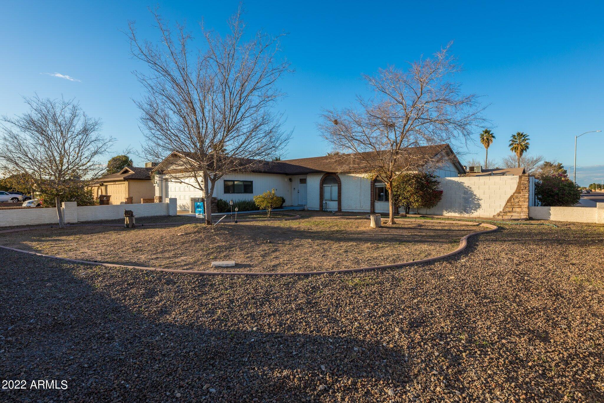 7102 West Hatcher Road Peoria, AZ 85345 - Photo 50 of 60 15-web-or-mls-7D3A5672