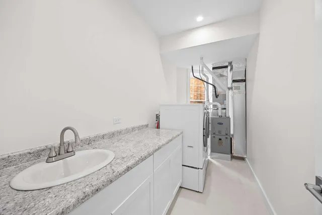 $7,000 | 4437 North Whipple Street, Chicago, IL 60625