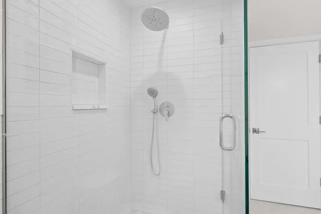 $7,000 | 4437 North Whipple Street, Chicago, IL 60625