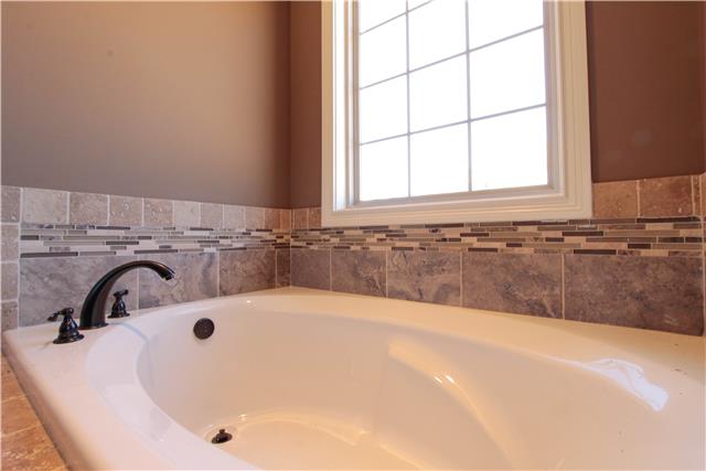 2574 Double Log Cabin Road, Unit 8 Lebanon, TN 37087 - Photo 14 of 20