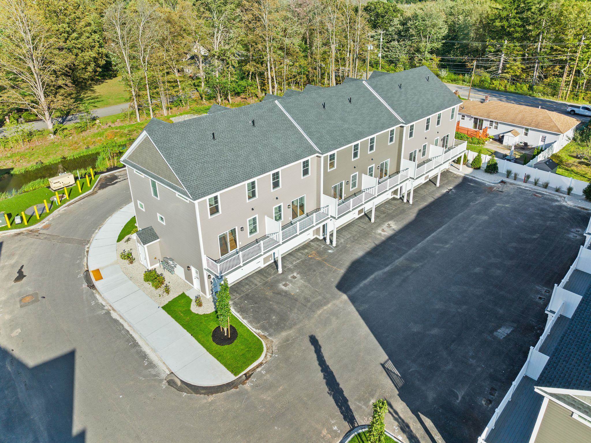 12 Juniper Lane Concord, NH 03301 - Photo 25 of 33